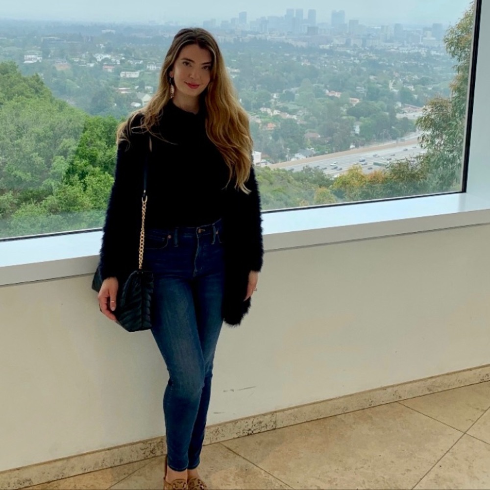 Meet your Posher, Briana